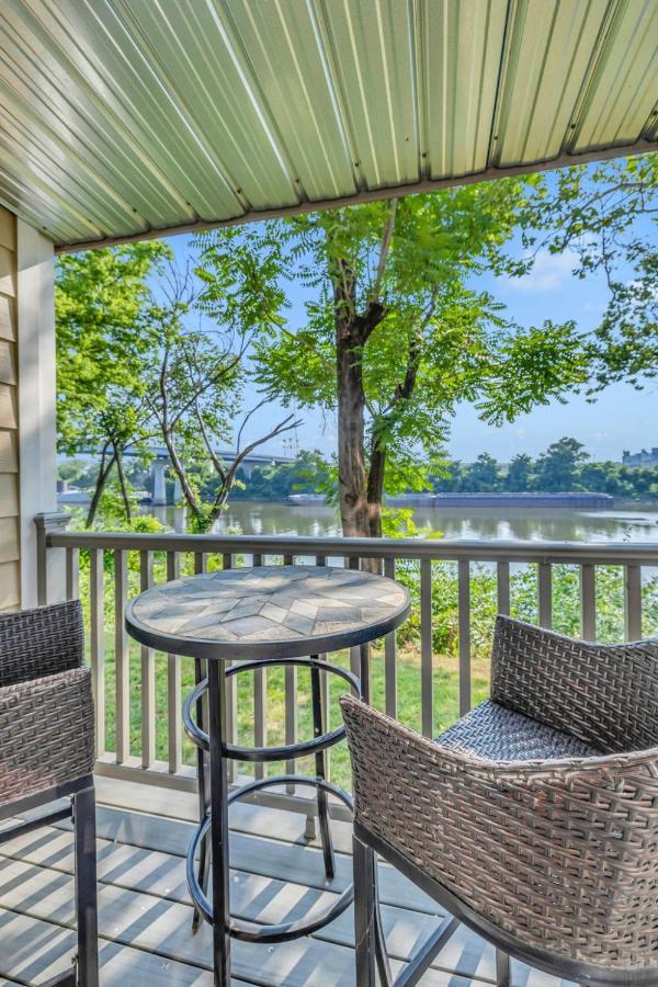 Nash Star Private Condo - 2Bed, 2Bath, Sleep 6, 25 Min Walk To Broadway And All Nashville Attractions, Pool, Gym Zewnętrze zdjęcie