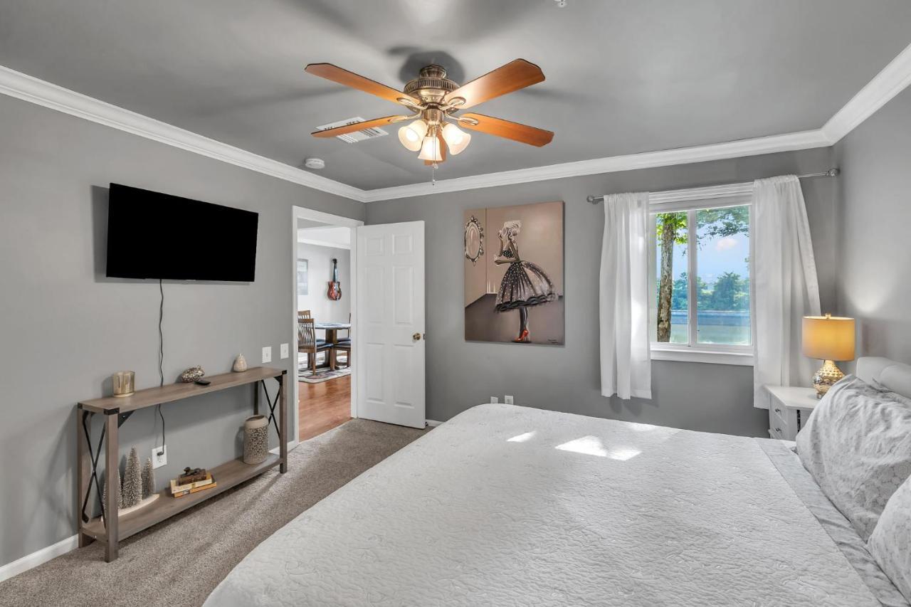 Nash Star Private Condo - 2Bed, 2Bath, Sleep 6, 25 Min Walk To Broadway And All Nashville Attractions, Pool, Gym Zewnętrze zdjęcie