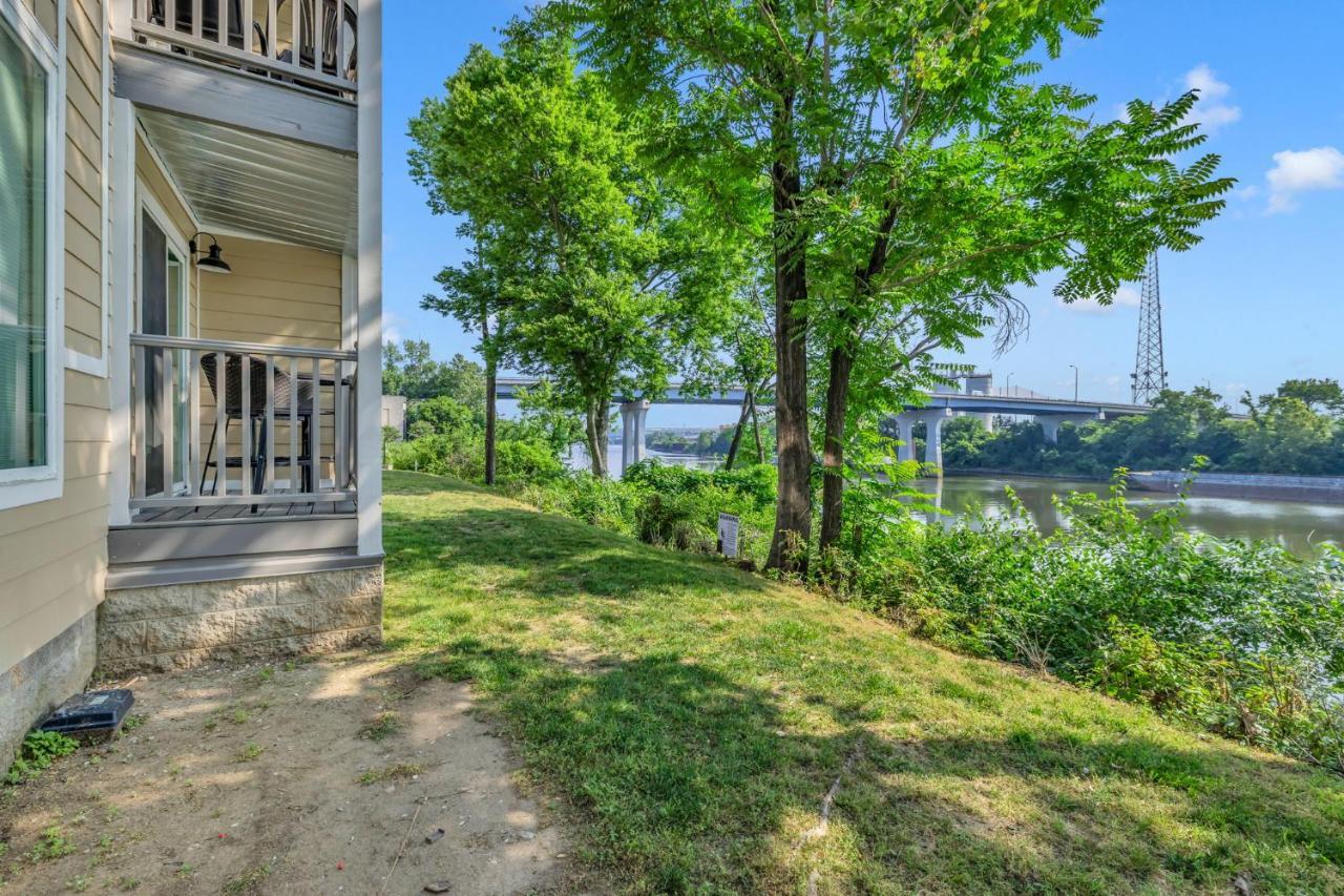 Nash Star Private Condo - 2Bed, 2Bath, Sleep 6, 25 Min Walk To Broadway And All Nashville Attractions, Pool, Gym Zewnętrze zdjęcie