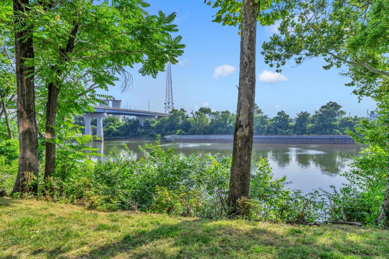 Nash Star Private Condo - 2Bed, 2Bath, Sleep 6, 25 Min Walk To Broadway And All Nashville Attractions, Pool, Gym Zewnętrze zdjęcie