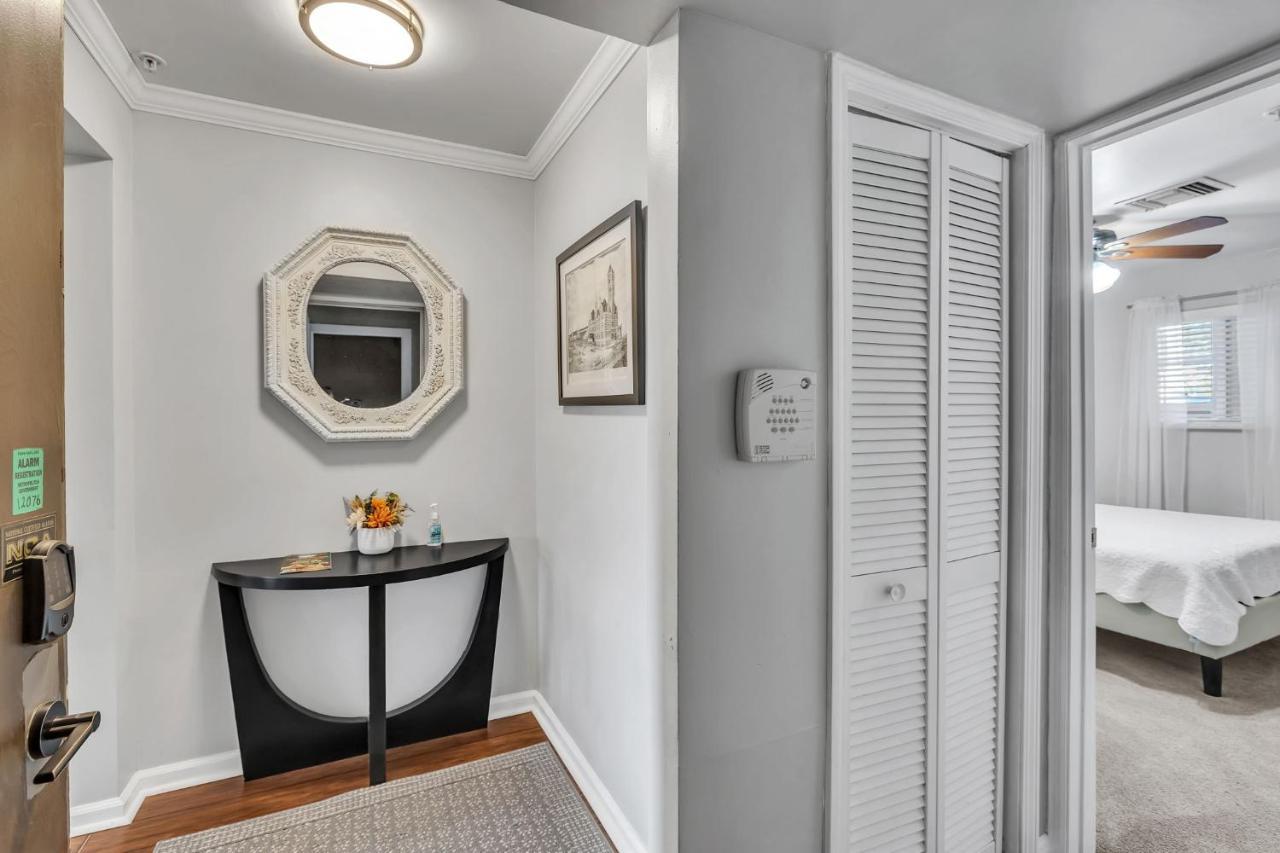 Nash Star Private Condo - 2Bed, 2Bath, Sleep 6, 25 Min Walk To Broadway And All Nashville Attractions, Pool, Gym Zewnętrze zdjęcie